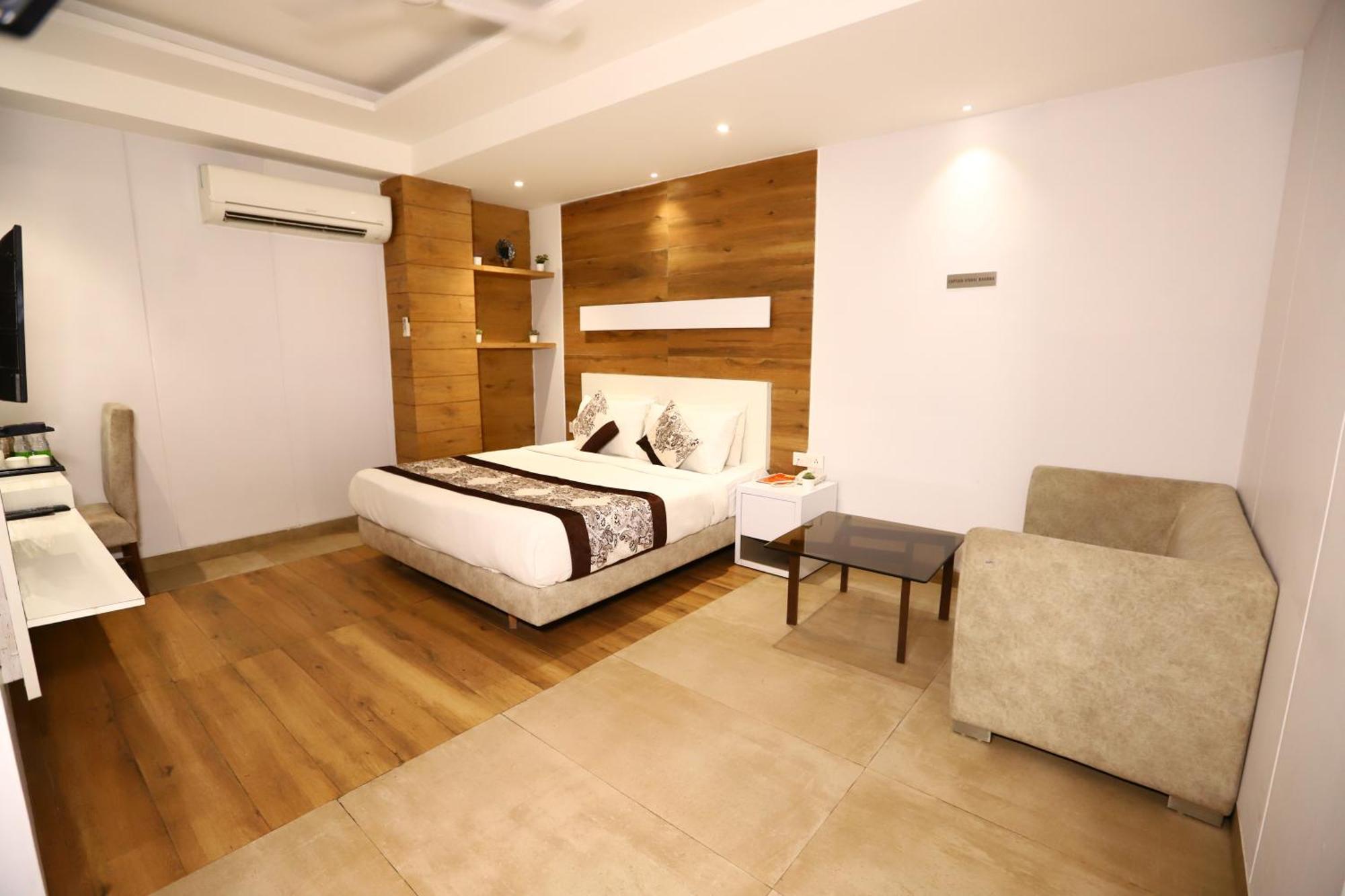 Hotel Kelvish Free Airport Pickup نيودلهي المظهر الخارجي الصورة